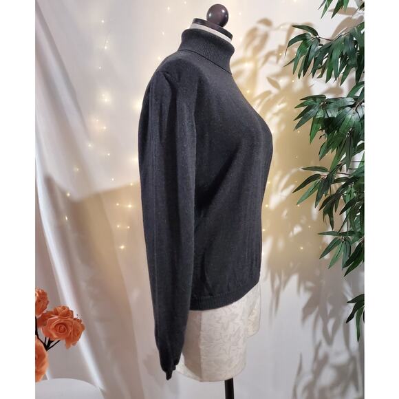 Brooks Brothers Black Turtleneck Sweater - Picture 2 of 8